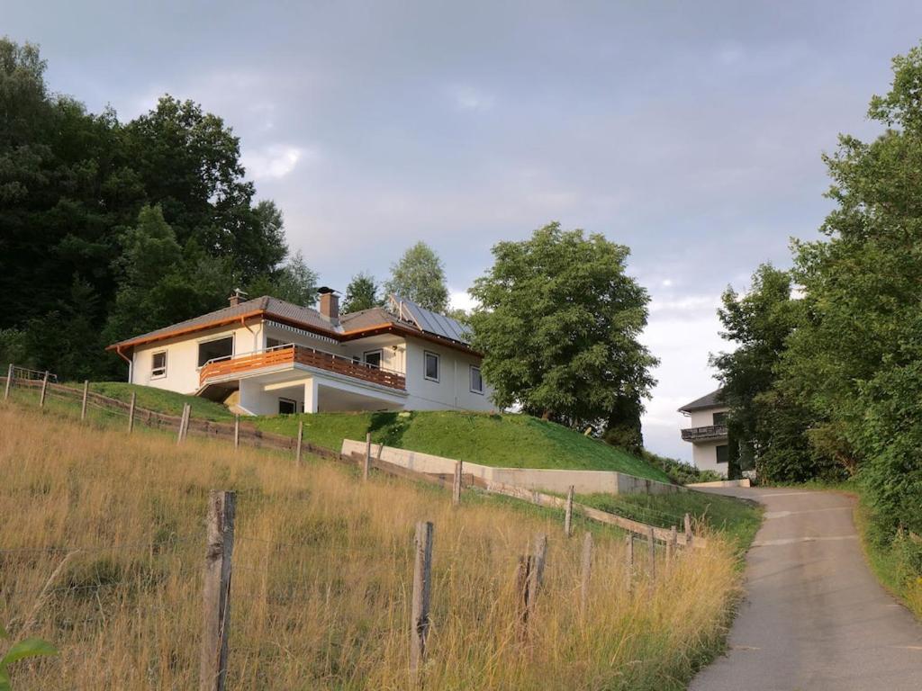 Lake View Apartments Comfortable Holiday Residence Keutschach am See Exterior foto